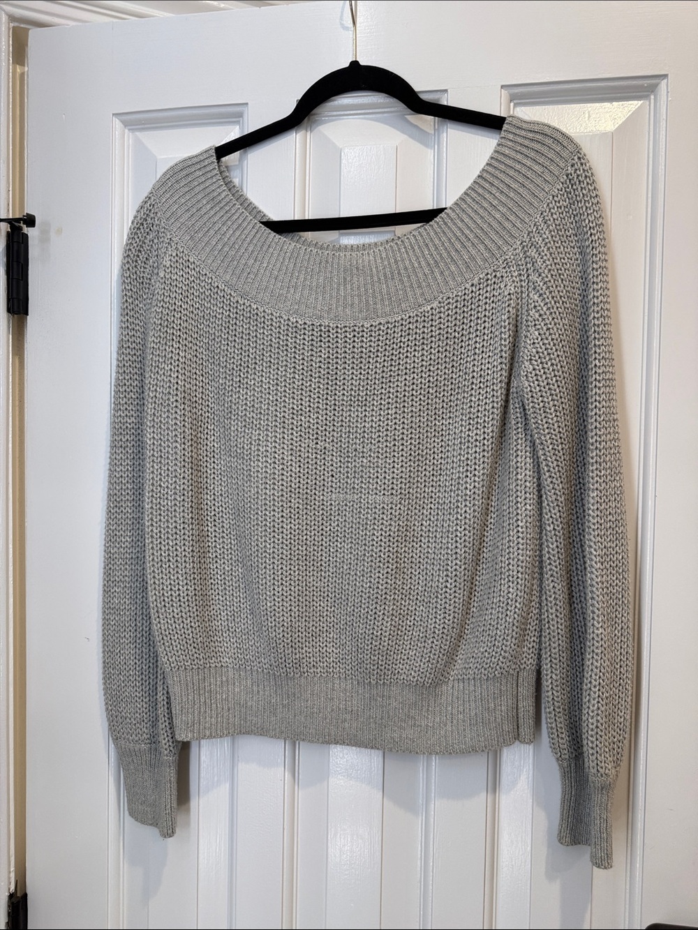 London size M/L Classic Women's Gray Scoop Neck Sweater off the shoulder look to